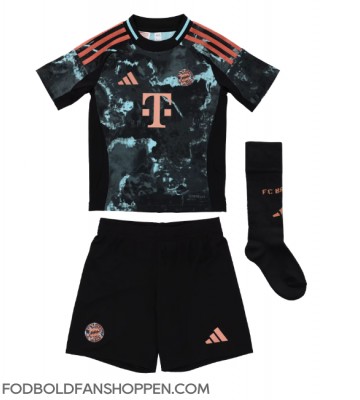 Bayern Munich Joshua Kimmich #6 Udebanetrøje Børn 2024-25 Kortærmet (+ Korte bukser)